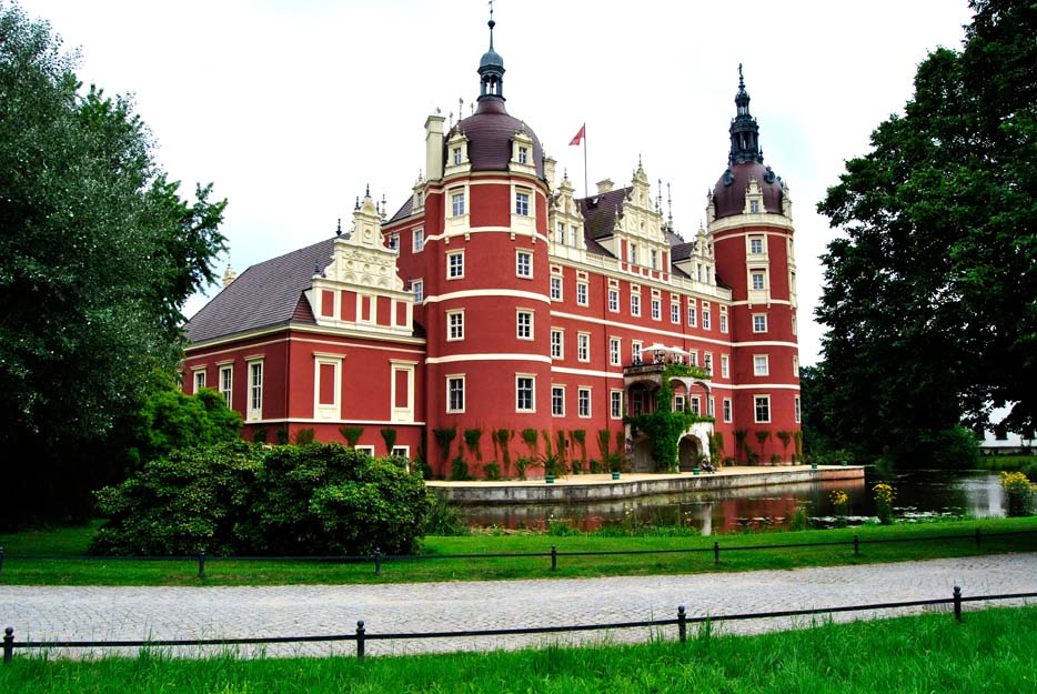 Pałac Pücklera w Parku Mużakowskim. Fot. Assist Media.